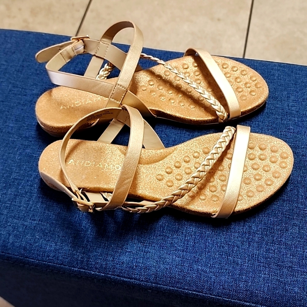 Andiamo Gold Sandals Size 7.5M